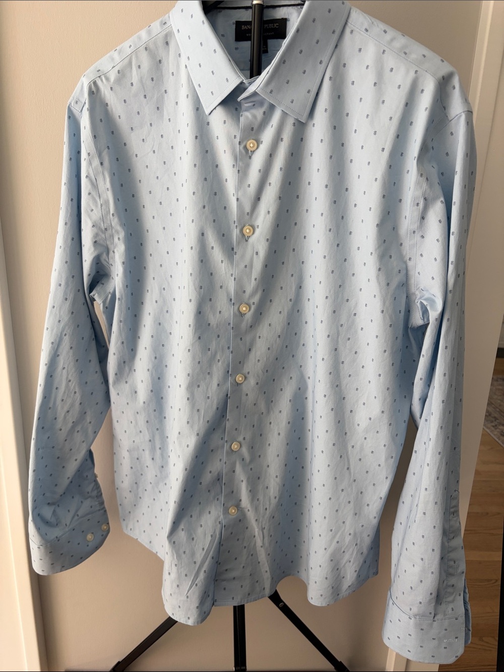 Banana Republic Light Blue Microprint Dress Shirt
